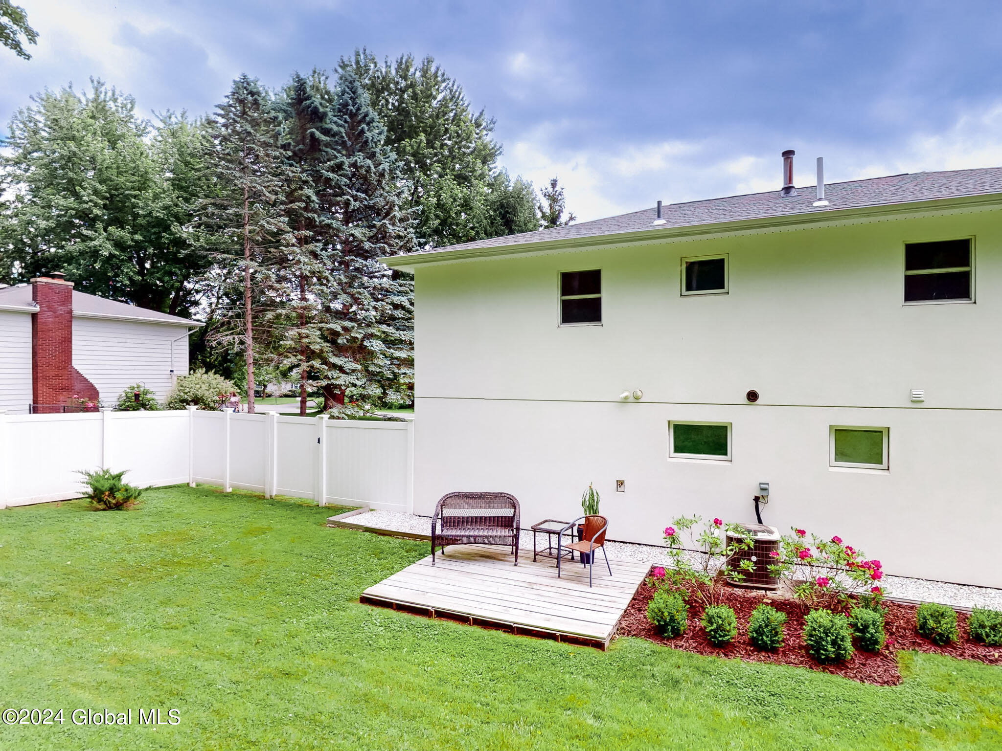 19 Eberle Road Colonie, NY 12110 - Photo 54 of 64 Exteriors-04