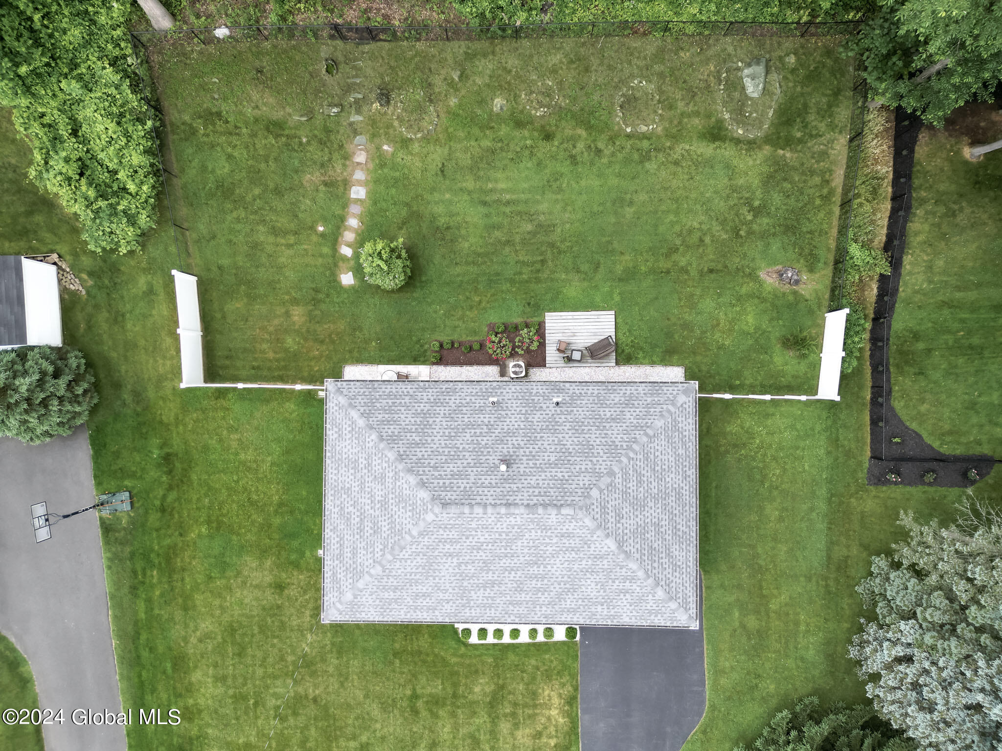 19 Eberle Road Colonie, NY 12110 - Photo 59 of 64 Exteriors-09