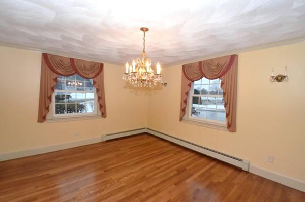 478 Parker Road Lancaster, MA 01523 - Photo 4 of 18 Gallery Image 4