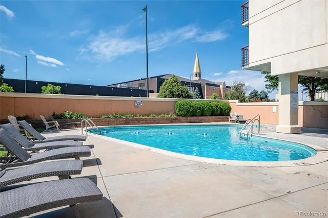 a view of a tall building