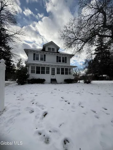 $585,000 | 236 Glenmont Road, Bethlehem, NY 12077