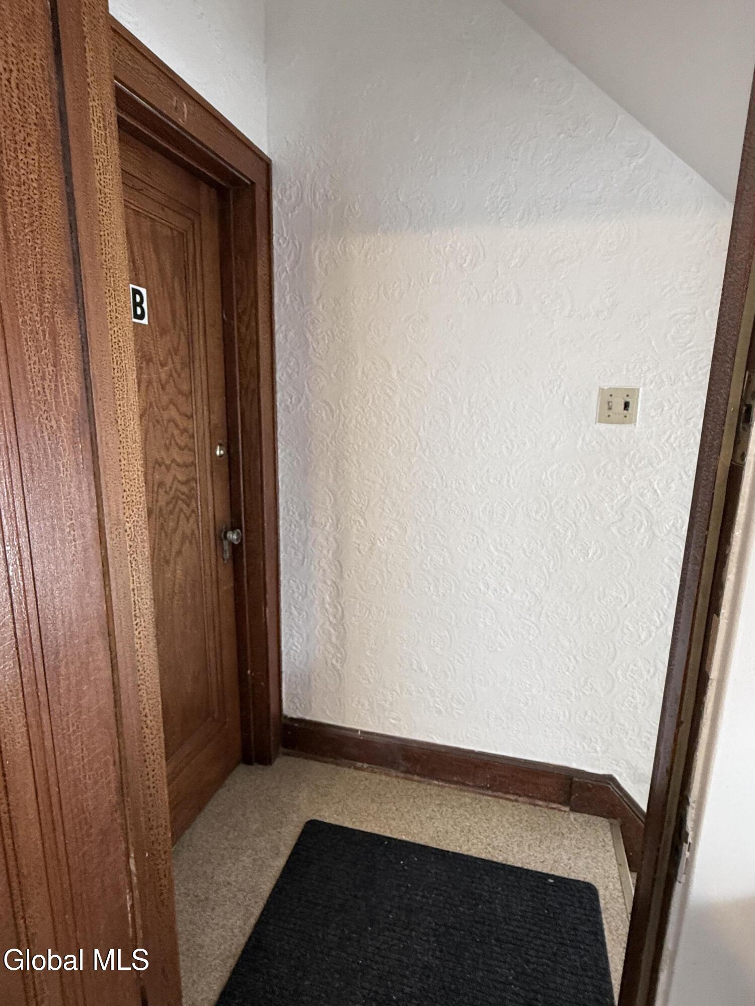 236 Glenmont Road Bethlehem, NY 12077 - Photo 25 of 55 Photo Dec 12 2025, 12 47 13 PM