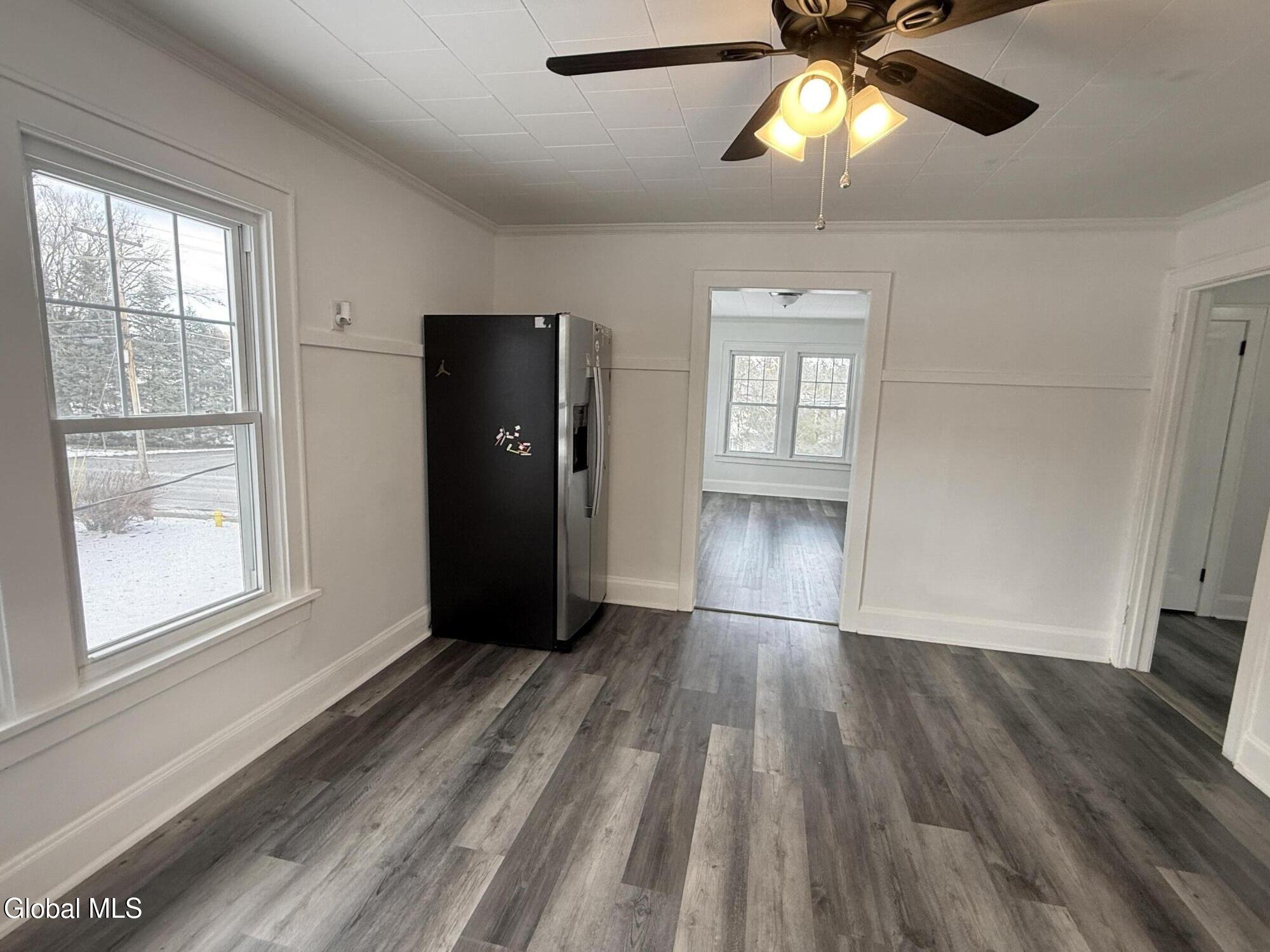 236 Glenmont Road Bethlehem, NY 12077 - Photo 29 of 55 Photo Dec 12 2025, 12 52 56 PM