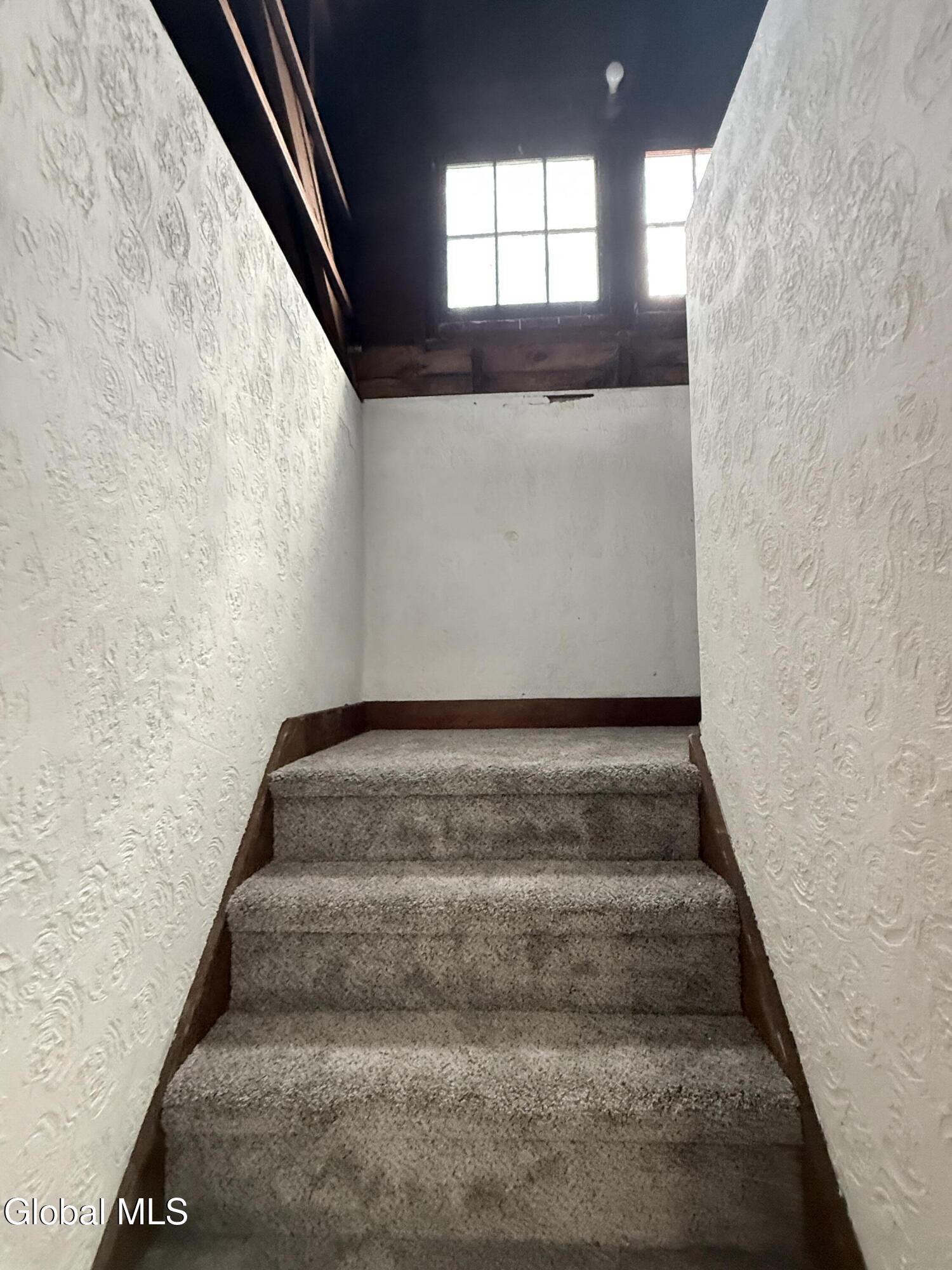 236 Glenmont Road Bethlehem, NY 12077 - Photo 39 of 55 Photo Dec 12 2025, 12 53 45 PM