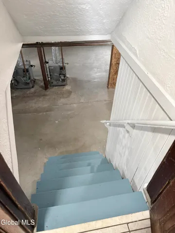 $585,000 | 236 Glenmont Road, Bethlehem, NY 12077