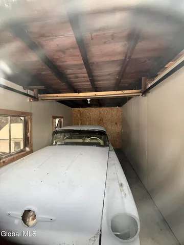 $585,000 | 236 Glenmont Road, Bethlehem, NY 12077