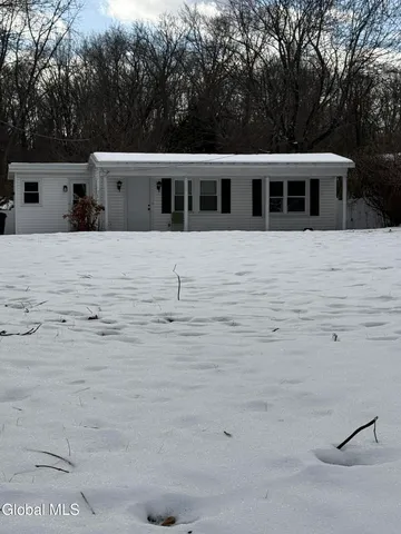 $585,000 | 236 Glenmont Road, Bethlehem, NY 12077