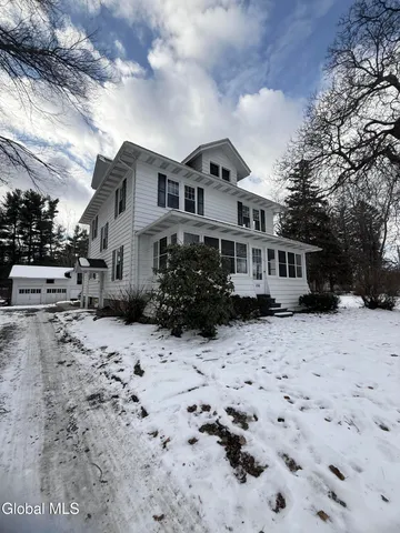 $585,000 | 236 Glenmont Road, Bethlehem, NY 12077