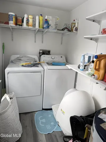 $585,000 | 236 Glenmont Road, Bethlehem, NY 12077