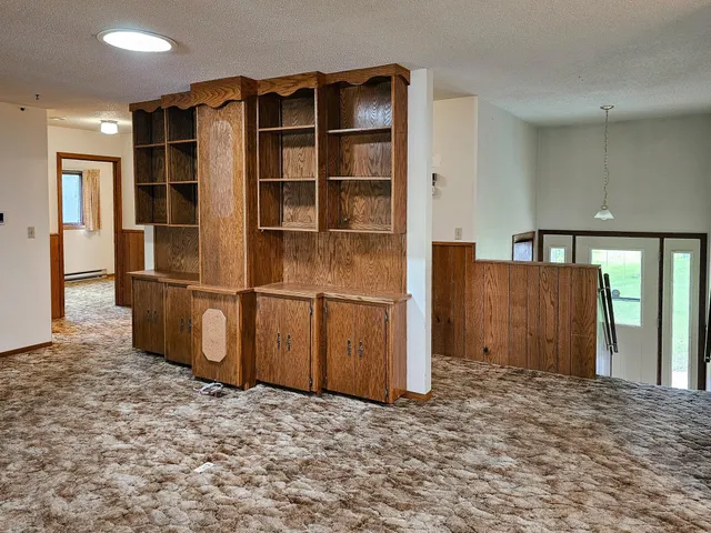 $699,900 | 40289 Aerovilla Road, Perham, MN 56573