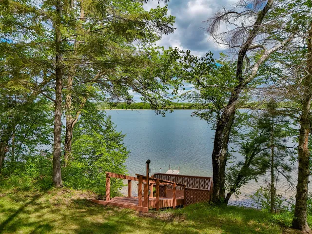 $699,900 | 40289 Aerovilla Road, Perham, MN 56573