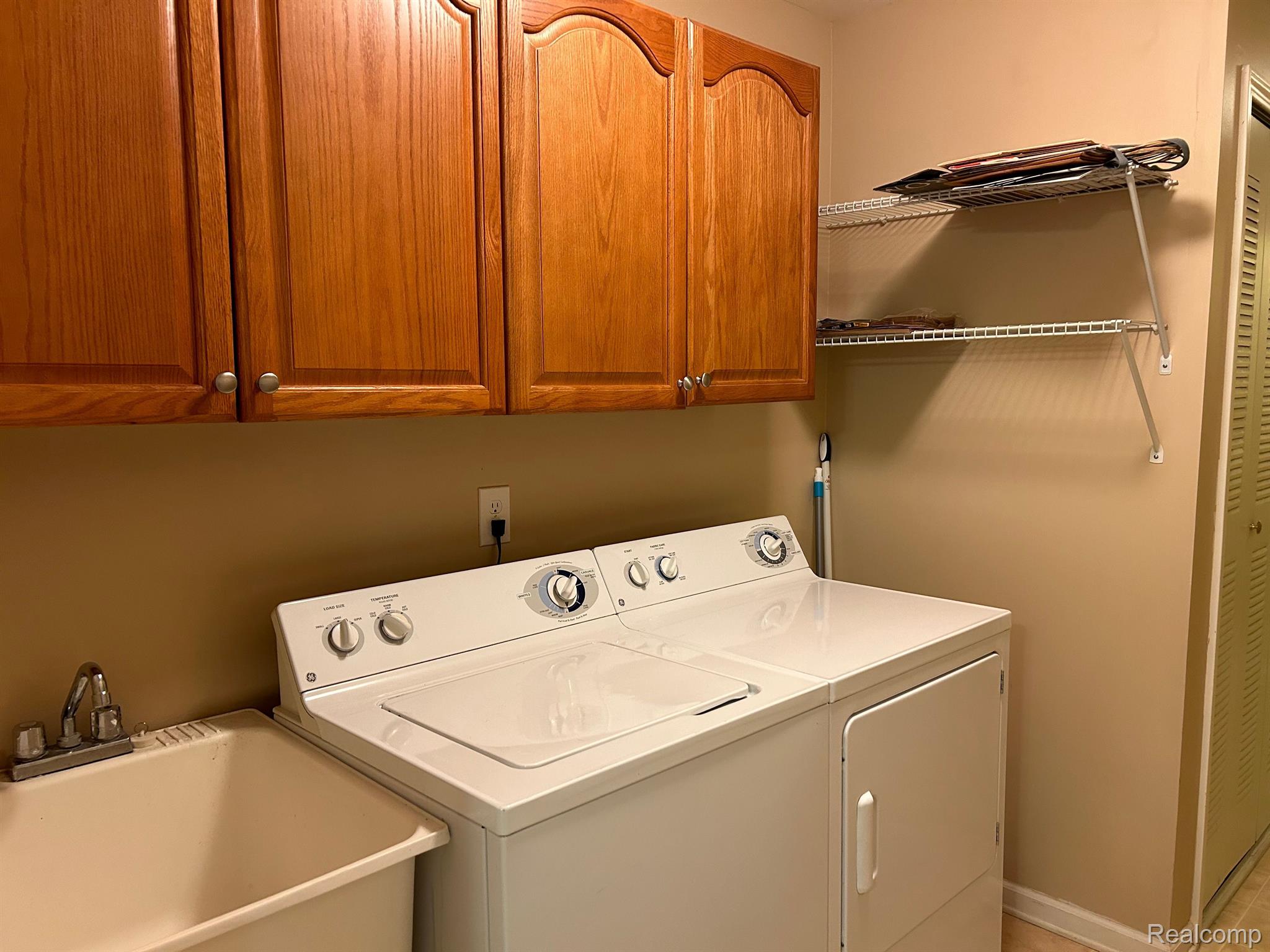 45511 Heather Ridge Drive, Unit 98 Macomb, MI 48044 - Photo 6 of 31 Gallery Image 6