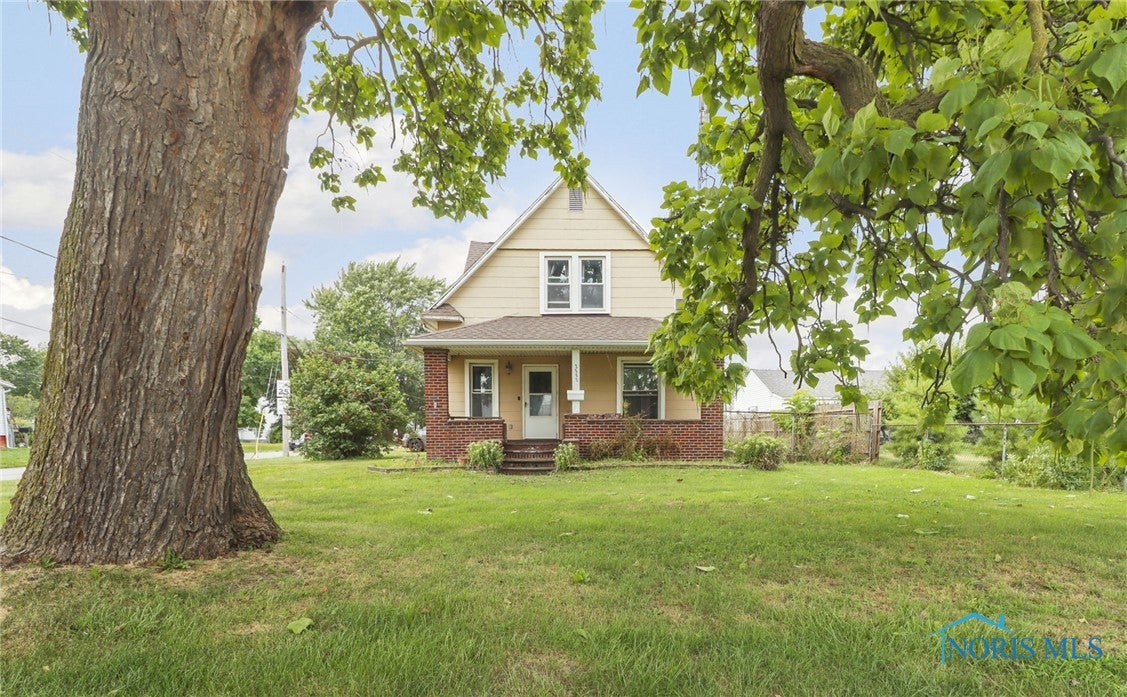 2501 Pickle Road Oregon, OH 43616 - Photo 1 of 36 Gallery Image 1