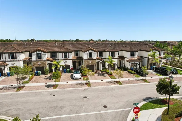 $556,000 | 18431 Northwest 89th Court, Hialeah, FL 33018