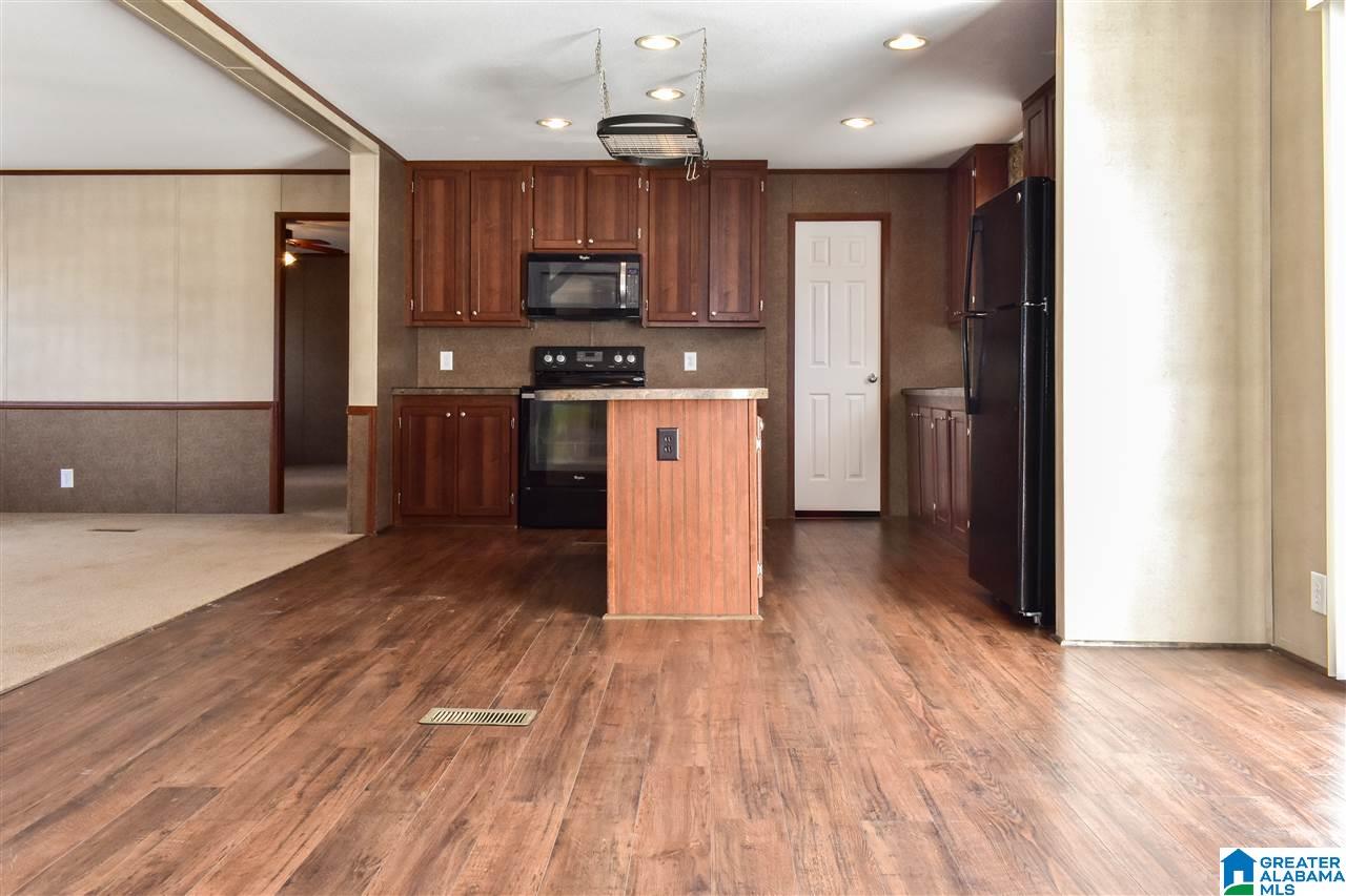 5255 Riddles Bend Road Rainbow City, AL 35906 - Photo 5 of 27