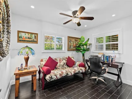 $1,089,000 | 4231 Northeast 16th Avenue, Oakland Park, FL 33334