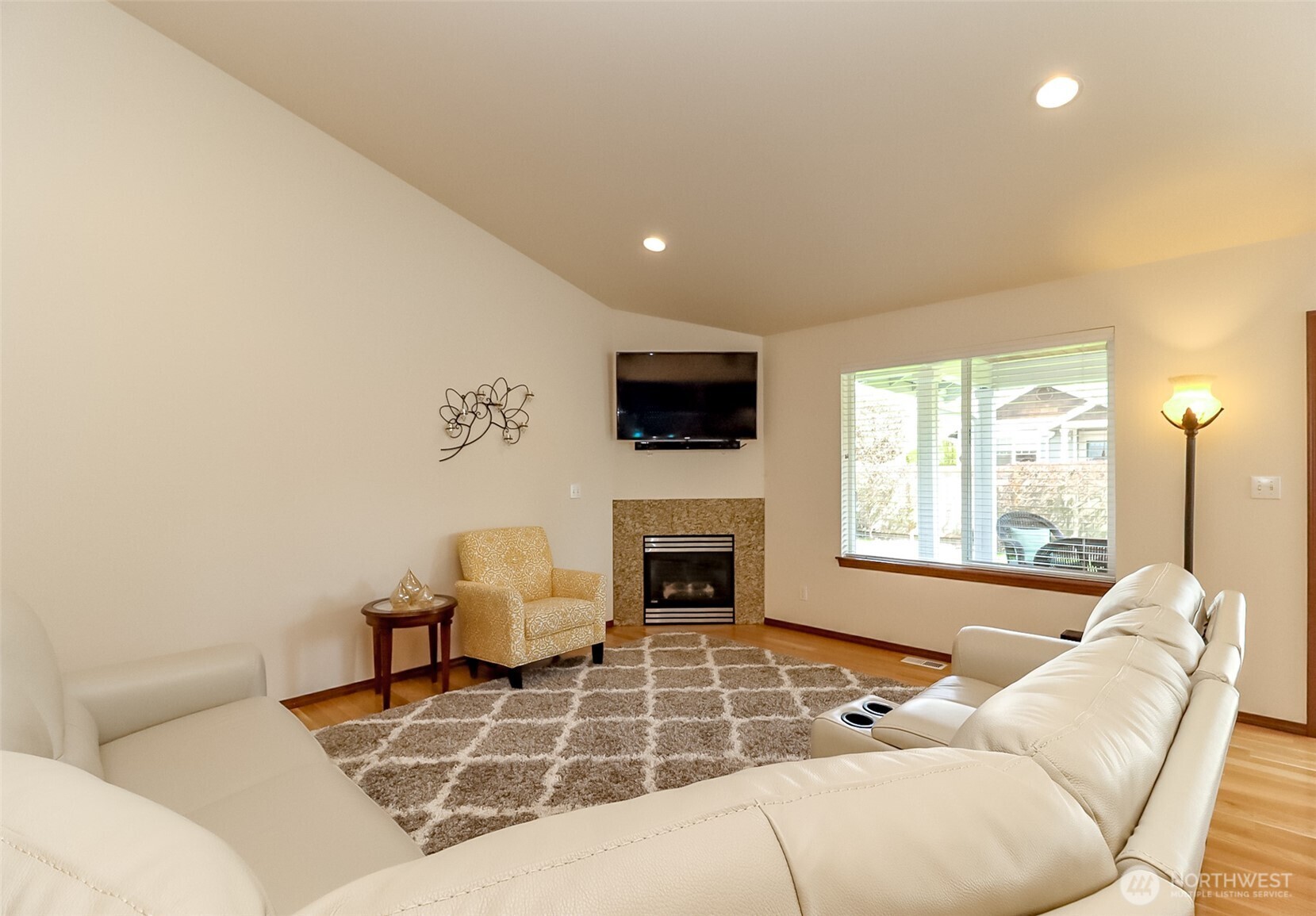 315 Dennis Way Monroe, WA 98272 - Photo 9 of 37 a living room with furniture window and a flat screen tv