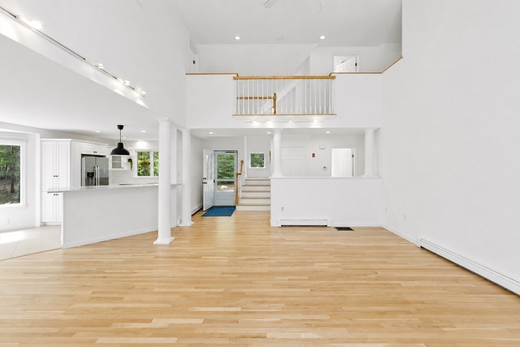 7 Shadow Farm Lane Rochester, MA 02770 - Photo 5 of 40