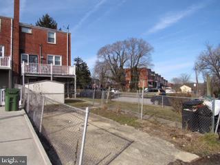 913 Stamford Road Baltimore, MD 21229 - Photo 23 of 24