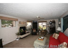86 Country Place Springfield, IL 62703 - Photo 6 of 21