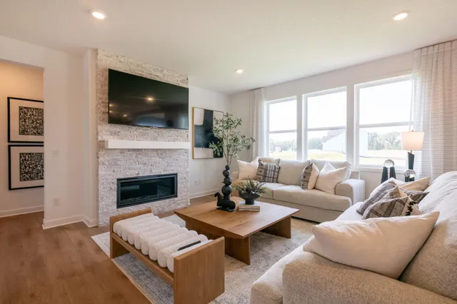 $739,900 | 14820 105th Place North, Maple Grove, MN 55369