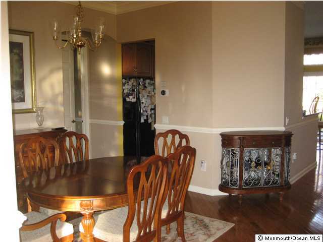 23 Shoal Road Jackson, NJ 08527 - Photo 7 of 21 a view of a dining room with furniture