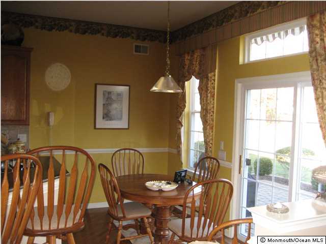 23 Shoal Road Jackson, NJ 08527 - Photo 9 of 21 a dining room with furniture and window