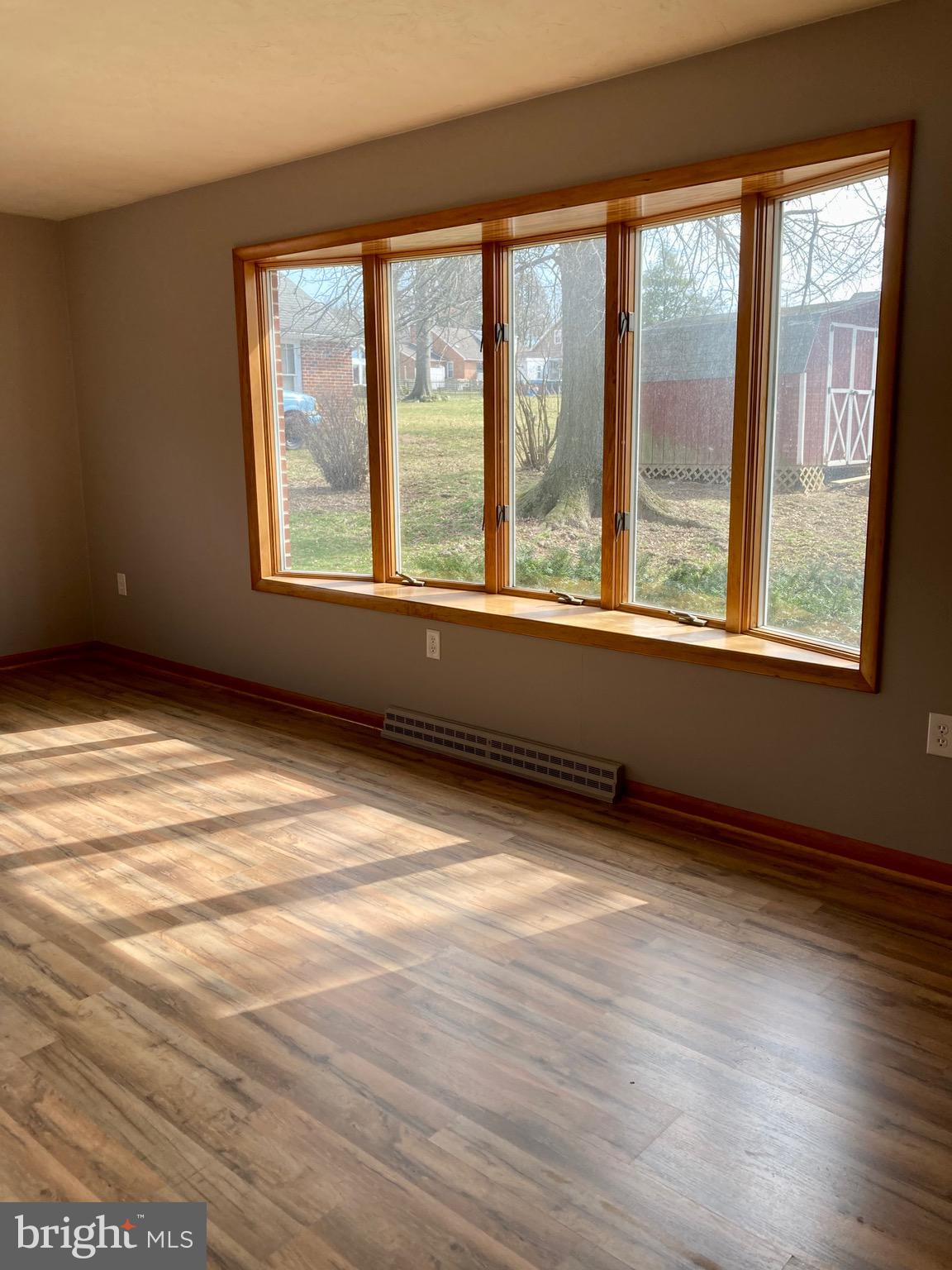 188 West Hanover Street Spring Grove, PA 17362 - Photo 6 of 26