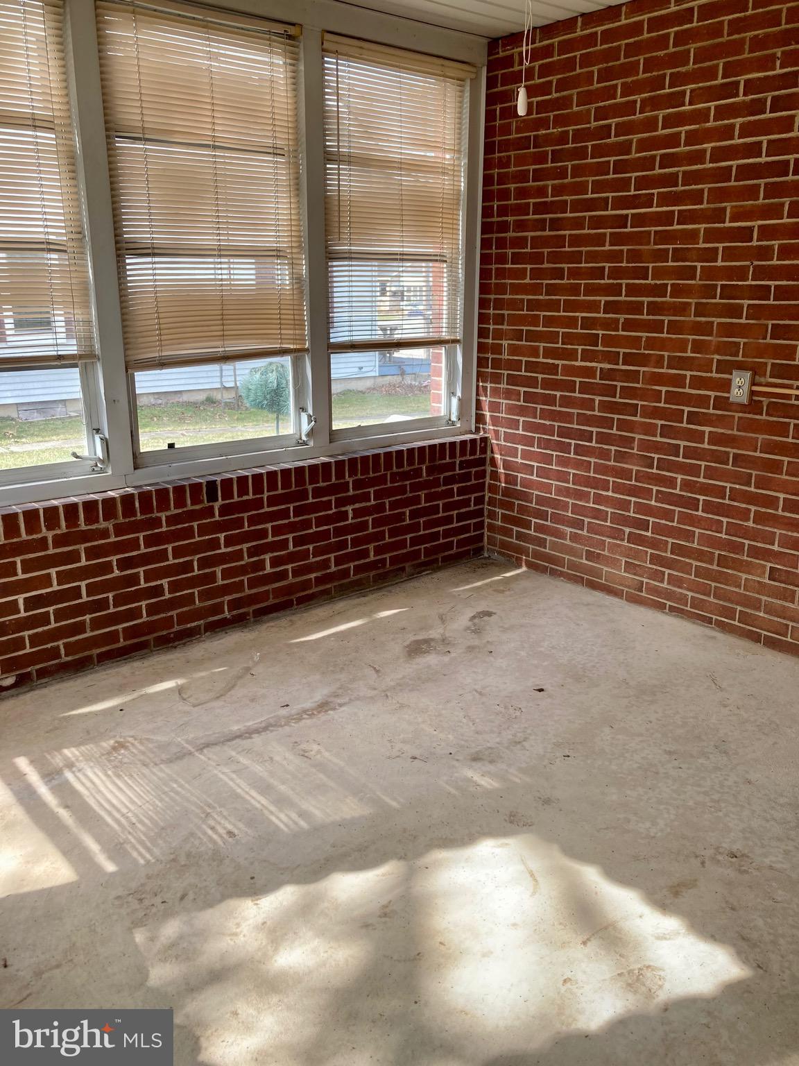 188 West Hanover Street Spring Grove, PA 17362 - Photo 8 of 26