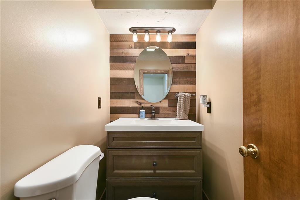 267 Newport Road Wampum, PA 16157 - Photo 9 of 25 Gallery Image 9