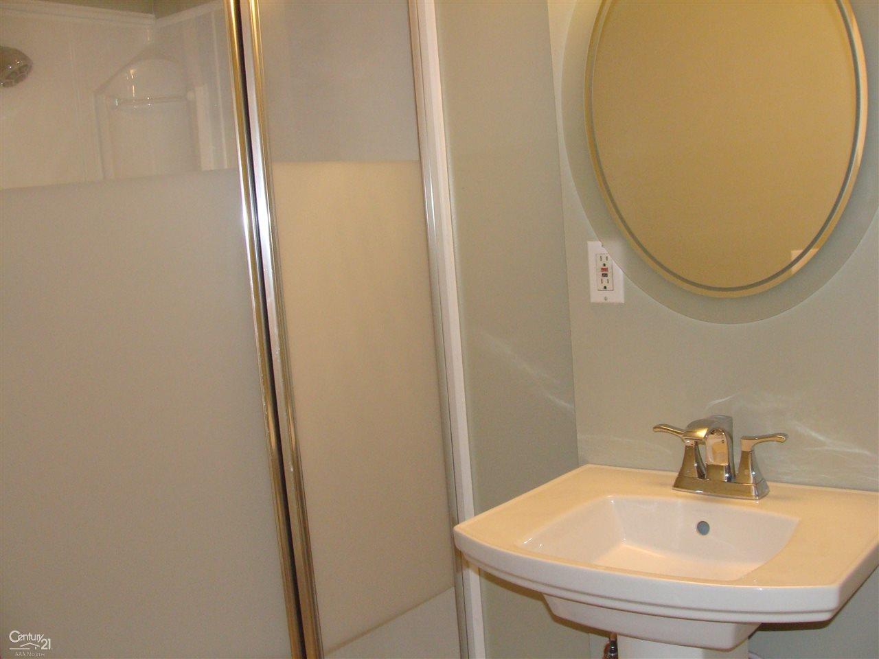 8503 Harding Center Line, MI 48015 - Photo 12 of 18 Gallery Image 12