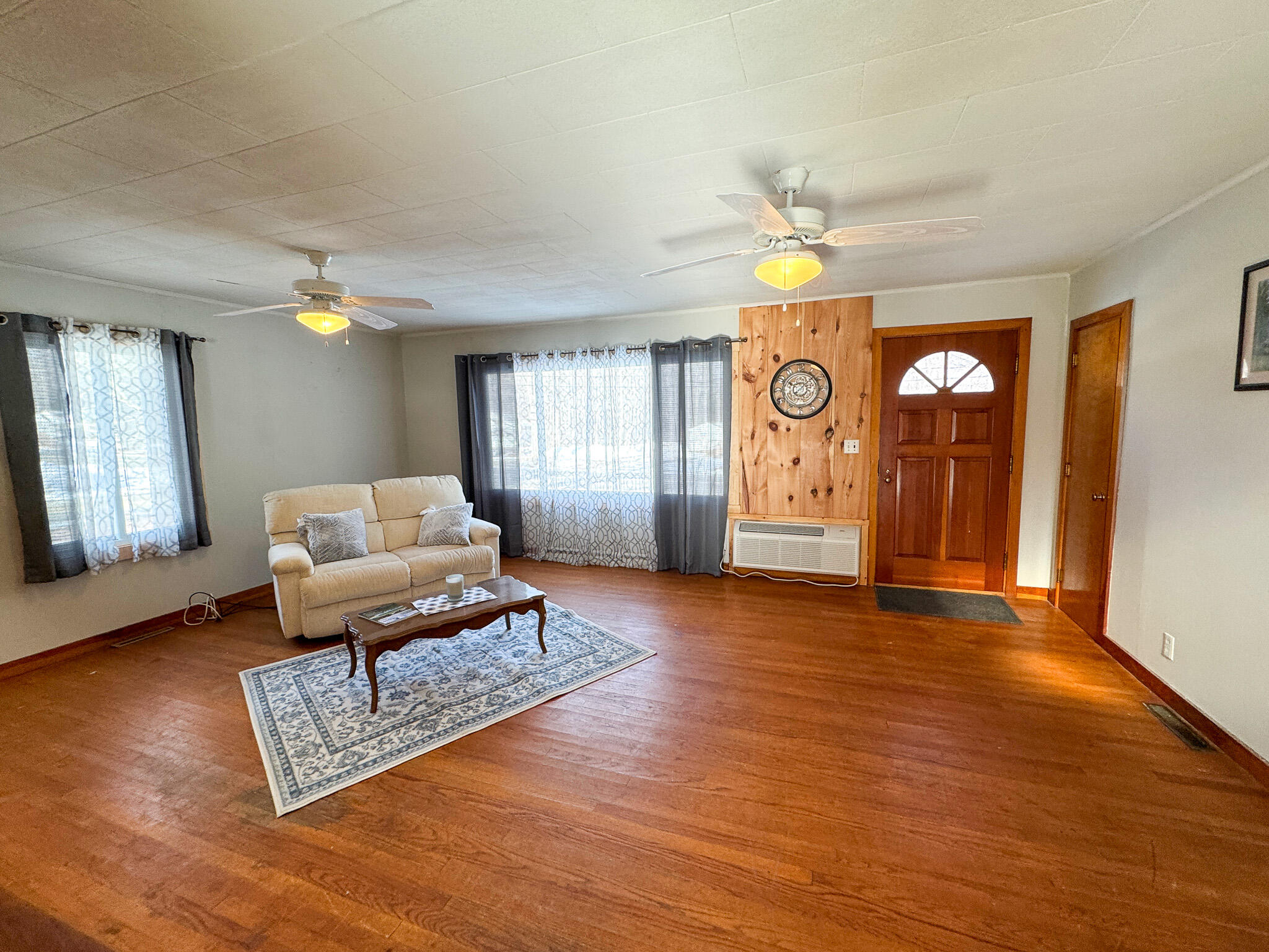108 Enfield Road Lincoln, ME 04457 - Photo 13 of 26 12