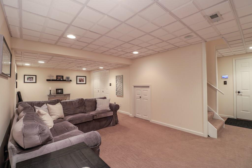549 Dorchester Drive Seven Fields, PA 16046 - Photo 24 of 35 a living room with furniture