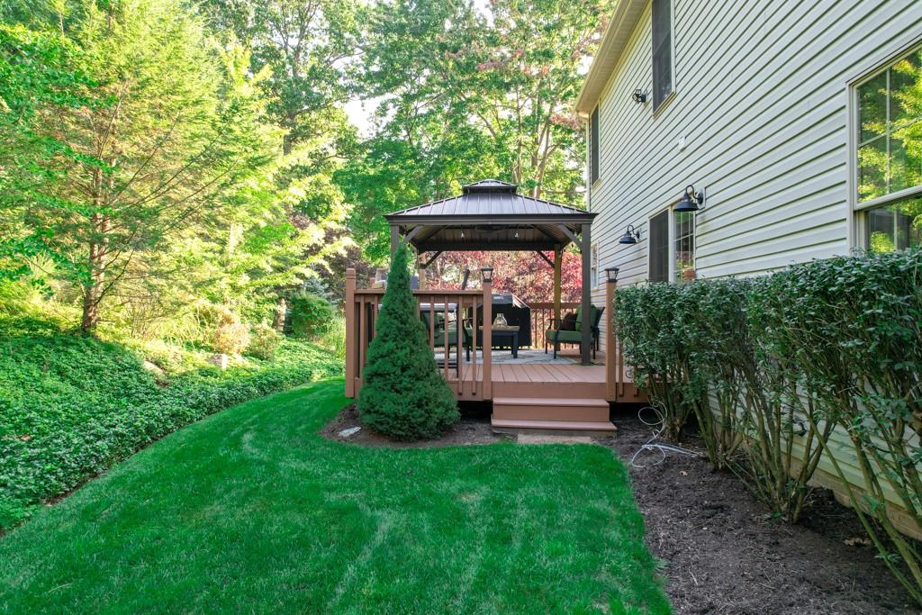 549 Dorchester Drive Seven Fields, PA 16046 - Photo 33 of 35 a view of a house with a yard