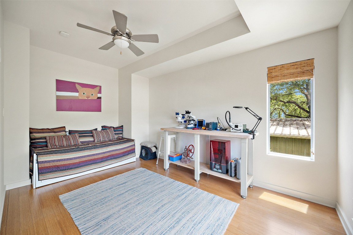 1411 East 2nd Street, Unit B2 Austin, TX 78702 - Photo 20 of 27