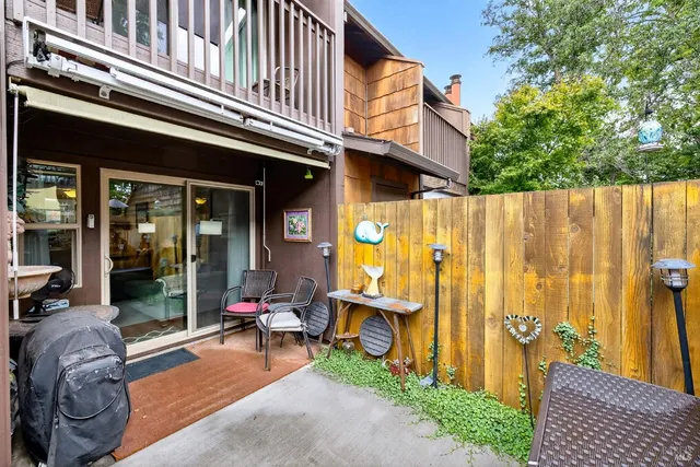 $450,000 | 1501 Parkway Drive, Rohnert Park, CA 94928