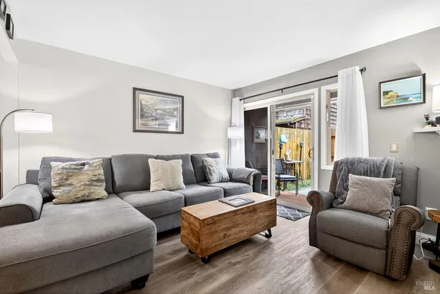 $450,000 | 1501 Parkway Drive, Rohnert Park, CA 94928