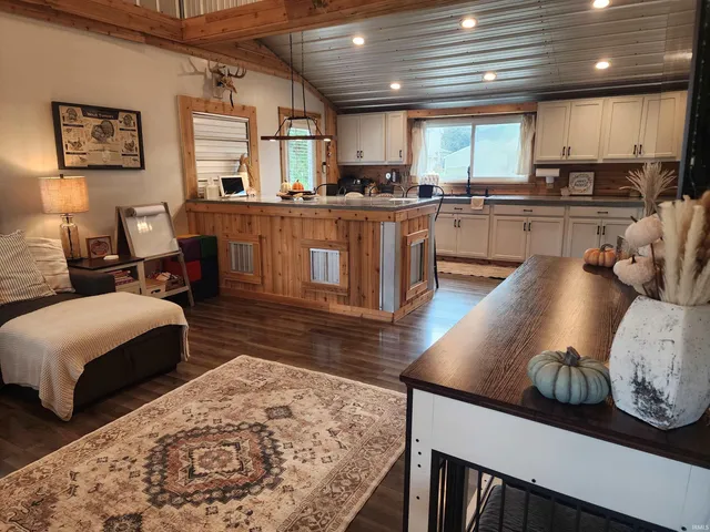 $165,000 | 6776 Water Street, Berne, IN 46711