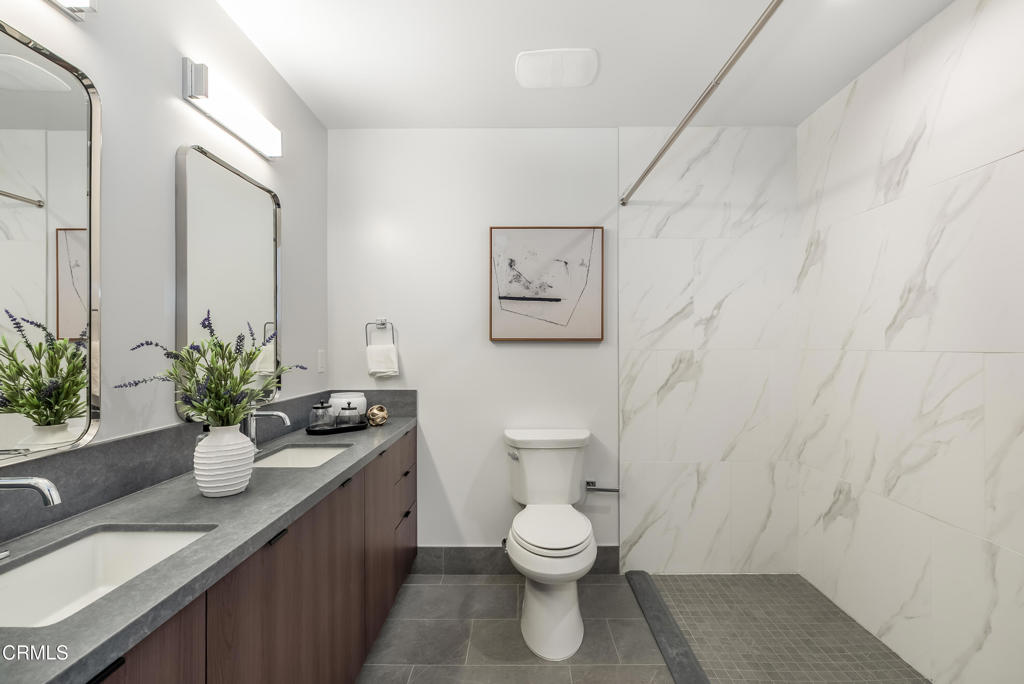 150 South Oak Knoll Avenue, Unit 205 Pasadena, CA 91101 - Photo 15 of 38 DSC01461 2