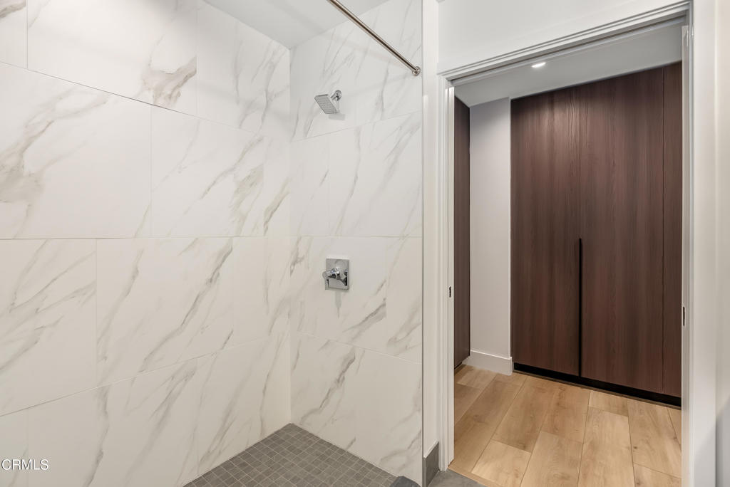 150 South Oak Knoll Avenue, Unit 205 Pasadena, CA 91101 - Photo 17 of 38 DSC01464