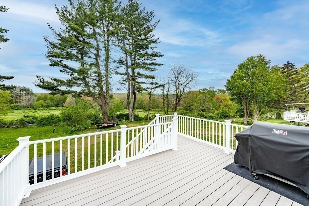 281 South Longyard Road Southwick, MA 01077 - Photo 4 of 36 Gallery Image 4