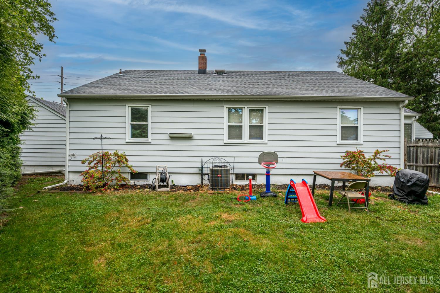 113 Dutch Neck Road Hightstown, NJ 08520 - Photo 35 of 36