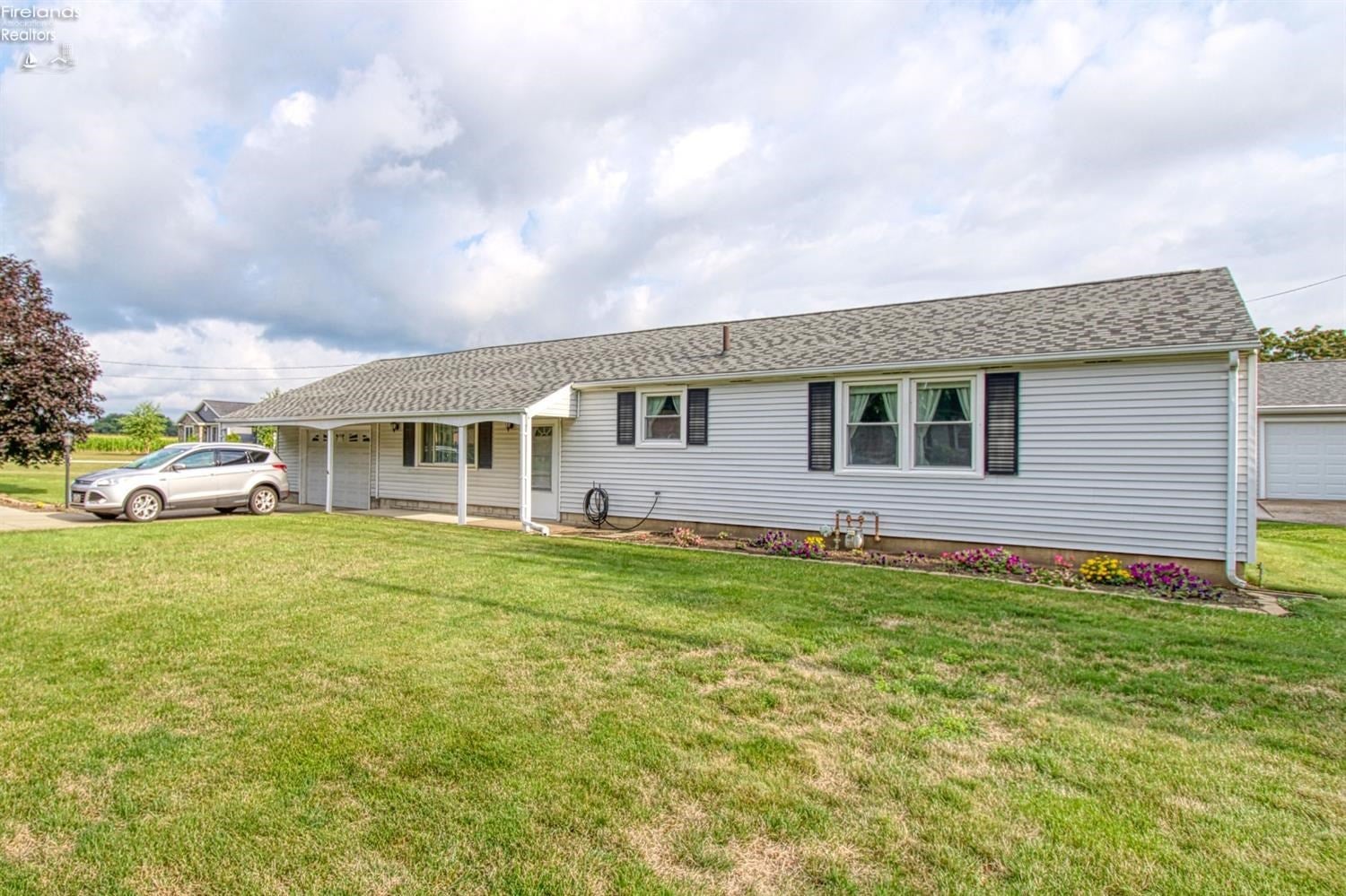 419 West Bogart Road Sandusky, OH 44870 - Photo 1 of 19 Gallery Image 1