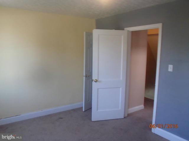 3649 Clarenell Road Baltimore, MD 21229 - Photo 8 of 16 Bedroom