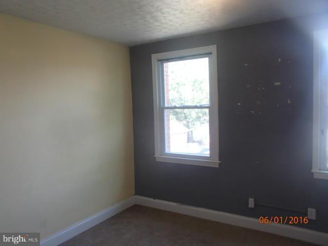 3649 Clarenell Road Baltimore, MD 21229 - Photo 9 of 16 Bedroom