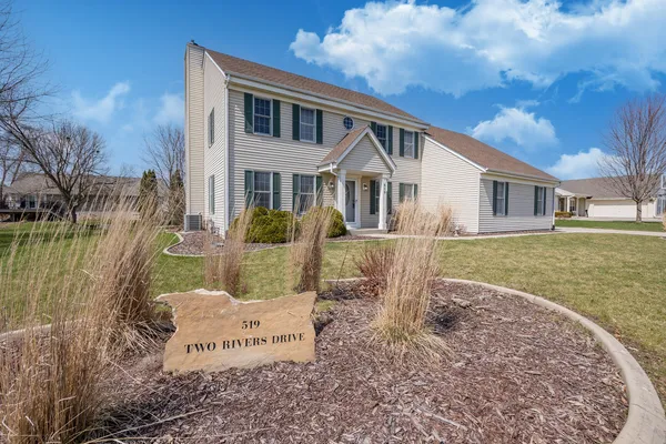 $535,500 | 519 2 Rivers Drive, Mukwonago, WI 53149