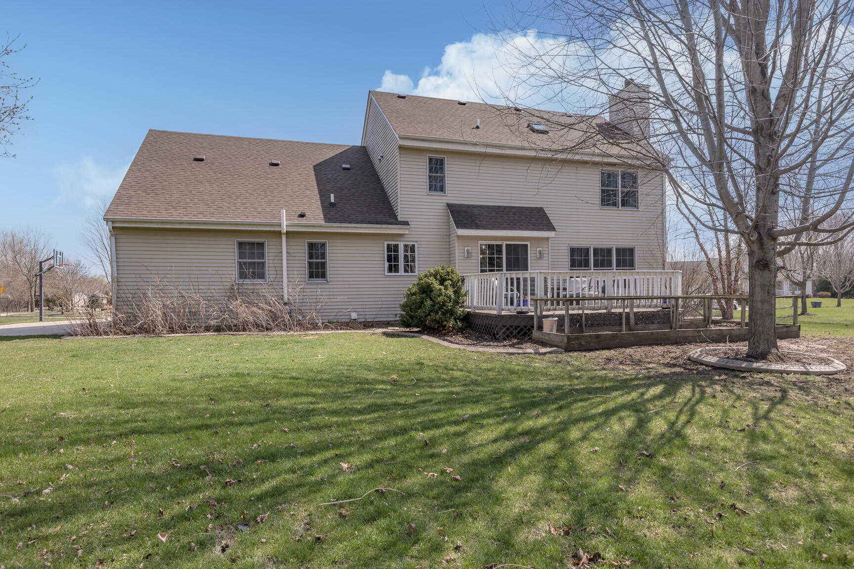519 2 Rivers Drive Mukwonago, WI 53149 - Photo 33 of 35 Back of Home