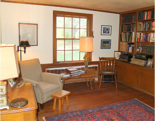 33 Beaver Pond Road Lincoln, MA 01773 - Photo 3 of 6