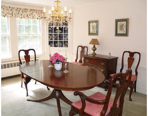 33 Beaver Pond Road Lincoln, MA 01773 - Photo 4 of 6