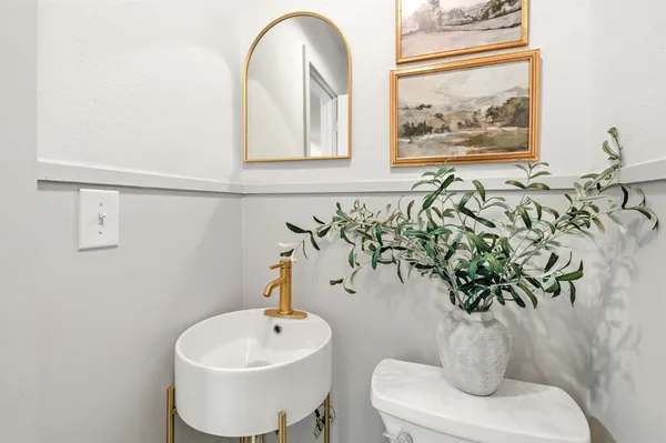 $354,900 | 1200 East 13th Street, Sweetwater, TX 79556